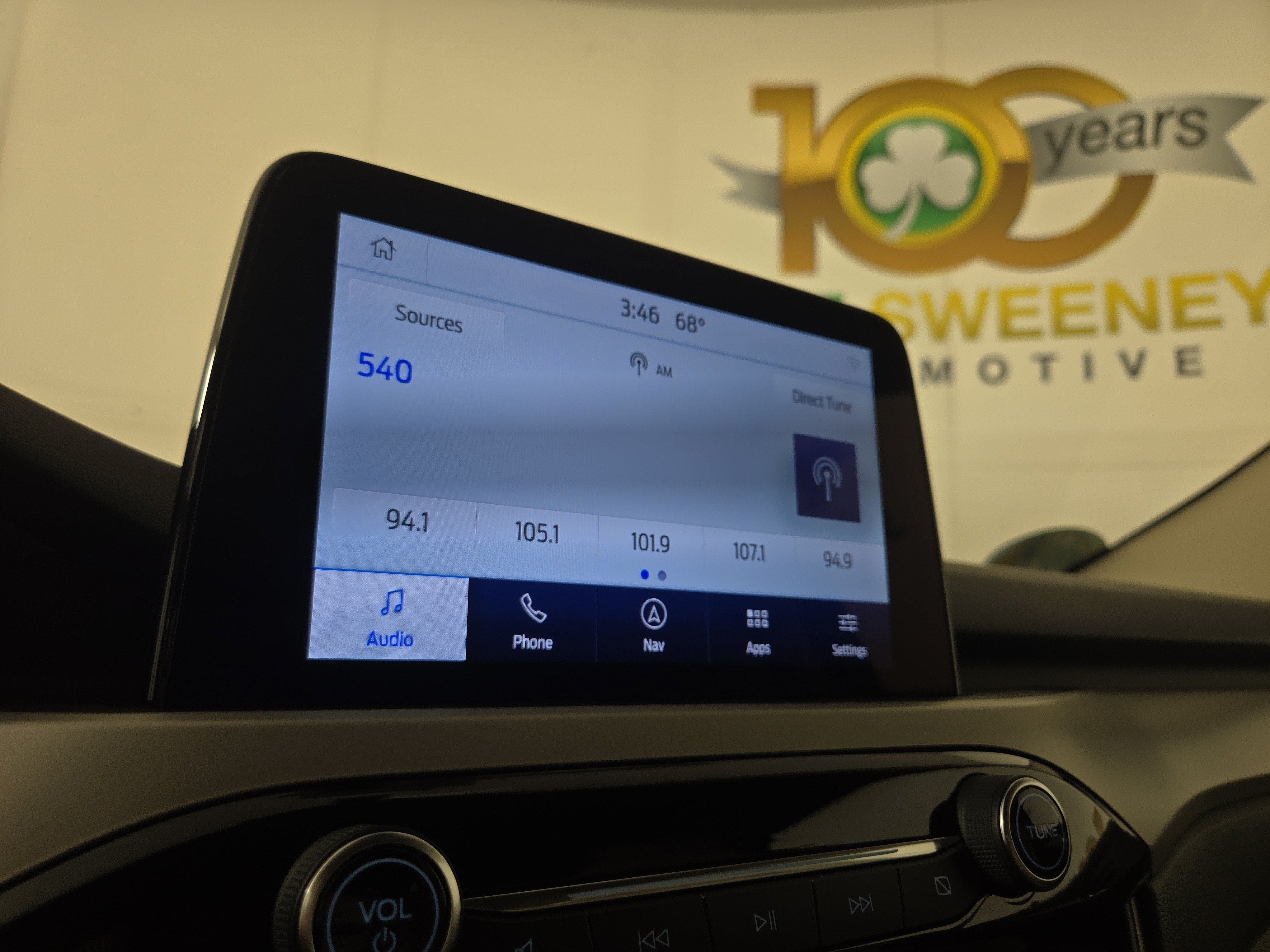 Used 2020 Ford Escape SE FWD image 19