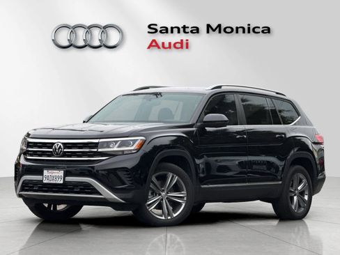 Used 2022 Volkswagen Atlas SEL image 2