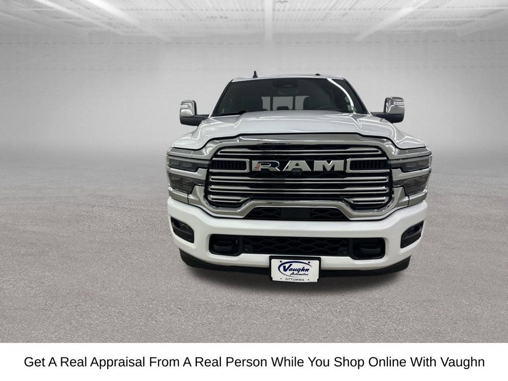 Used 2026 RAM 2500 Laramie AWD/4WD image 5