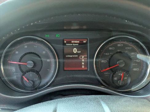 Used 2014 Dodge Charger R/T image 11