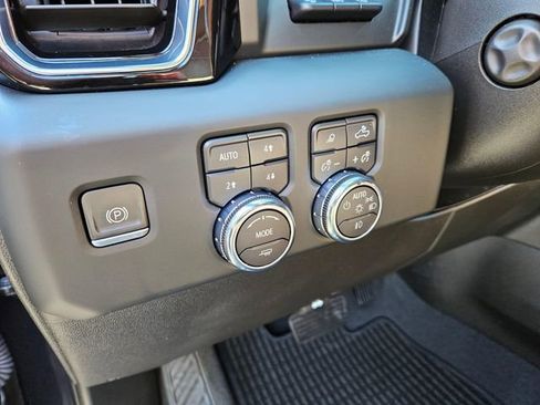 Used 2023 GMC Sierra 1500 Denali Ultimate image 19