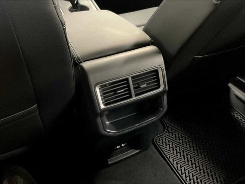 New 2025 Volkswagen Atlas Cross Sport SE image 16