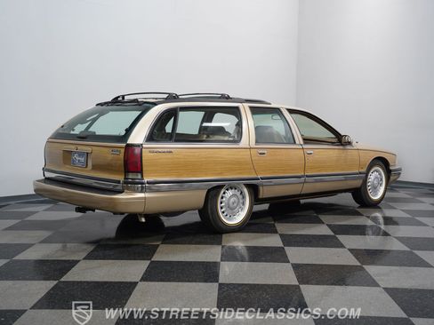 Used 1996 Buick Roadmaster Estate RWD image 13