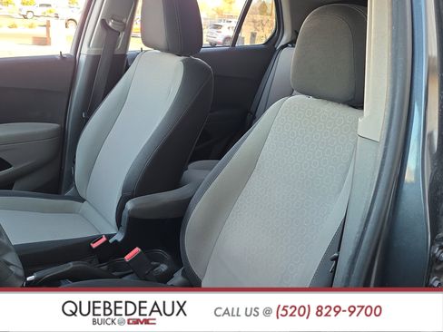 Used 2016 Chevrolet Trax LS image 12