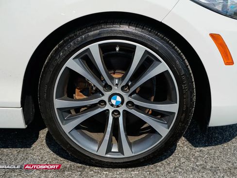 Used 2017 BMW 230i xDrive Convertible AWD/4WD image 9