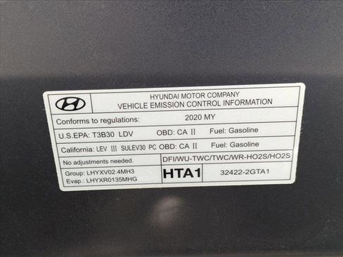 Used 2020 Hyundai Santa Fe SE image 22