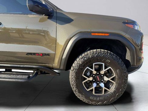 Used 2024 GMC Canyon AT4X image 53