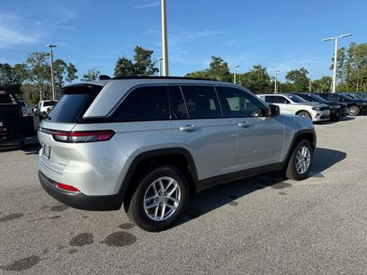 Used 2025 Jeep Grand Cherokee Laredo X