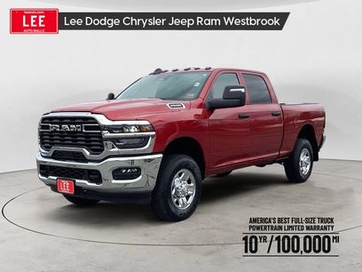 New 2026 RAM 2500 Tradesman w/ Chrome Appearance Group