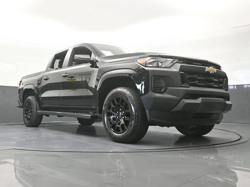 Used 2025 Chevrolet Colorado W/T w/ WT Custom Package RWD image 64