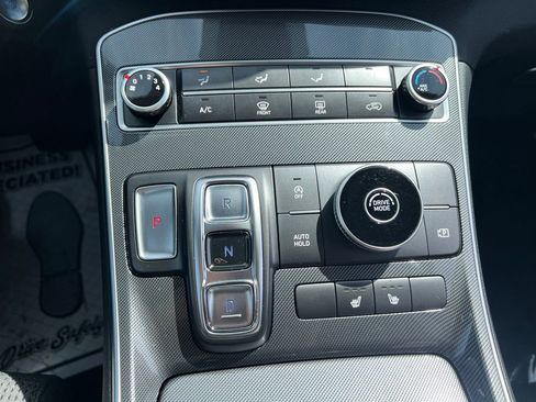 Used 2022 Hyundai Santa Fe SEL image 20