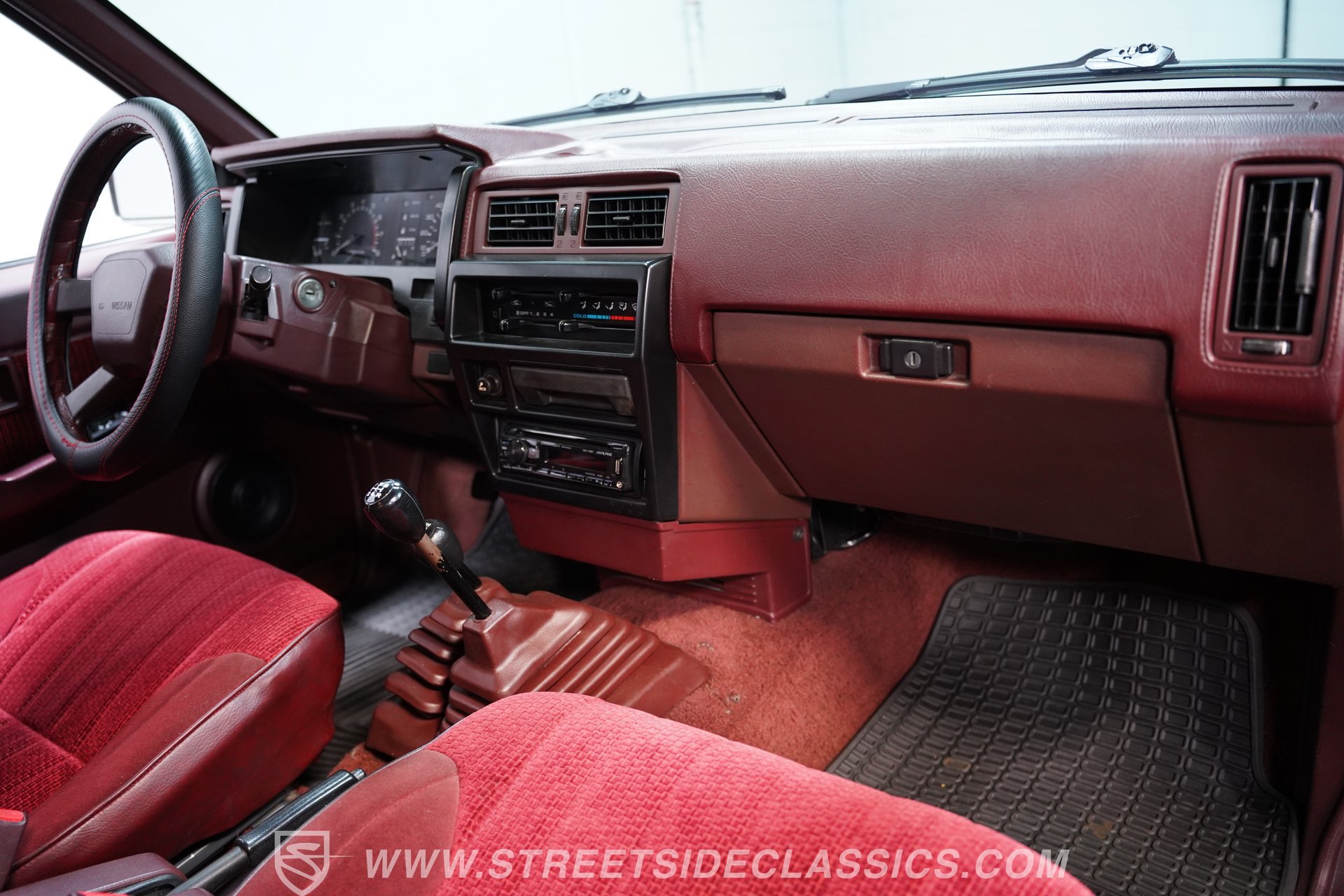 Used 1991 Nissan Pickup 4x4 King Cab V6 image 39