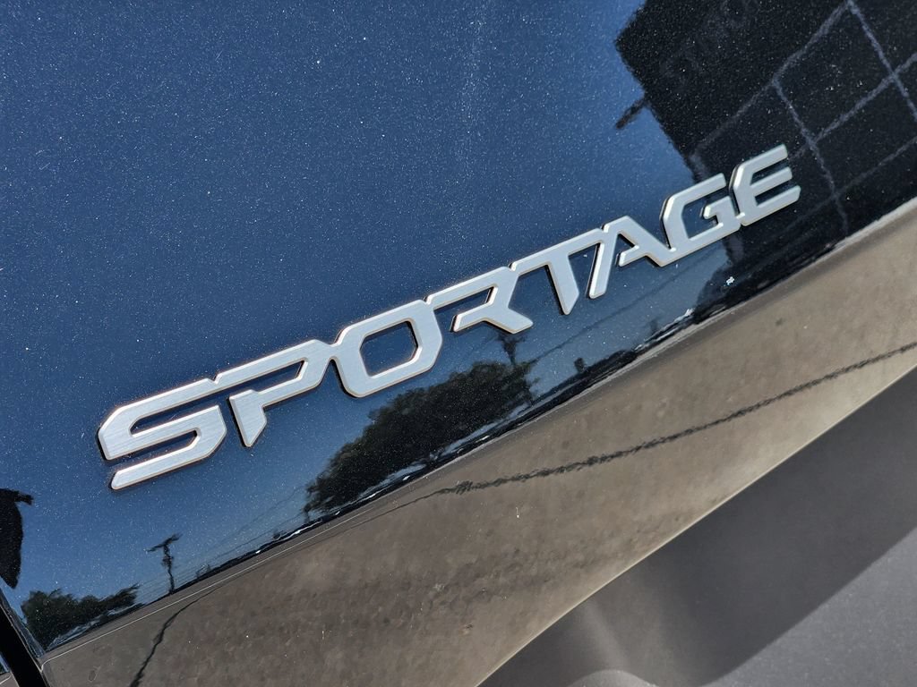New 2026 Kia Sportage EX FWD image 7