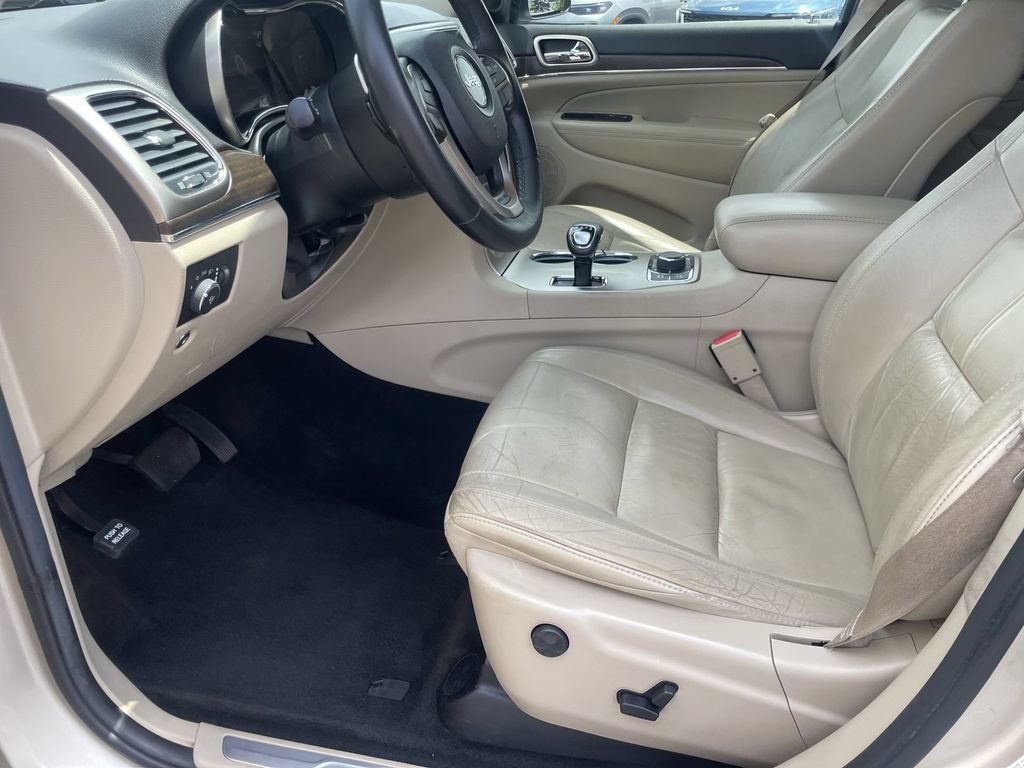 Used 2014 Jeep Grand Cherokee Limited AWD/4WD image 9