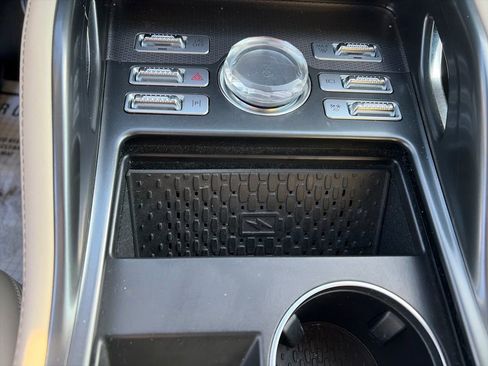 Used 2025 Lincoln Nautilus Premier w/ Equipment Group 102A image 26