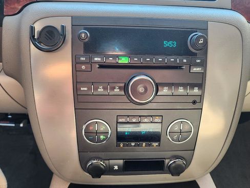 Used 2009 GMC Sierra 1500 SLT w/ Suspension Package, Off-Road image 19