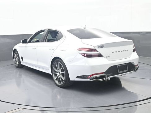 Used 2025 Genesis G70 2.5T RWD image 4