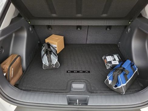 New 2026 Hyundai Kona SEL Premium image 8