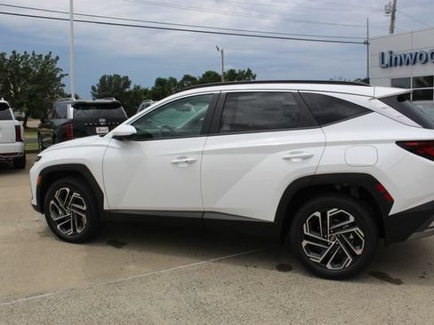 New 2026 Hyundai Tucson SEL Plus AWD/4WD image 3