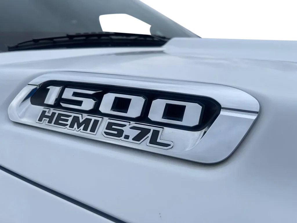 Used 2022 RAM 1500 Limited w/ Body-Colour Bumper Group AWD/4WD image 13