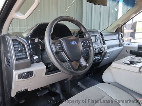 Used 2019 Ford F250 XL w/ Power Equipment Group AWD/4WD image 10