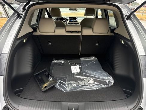 New 2026 Honda HR-V LX image 25