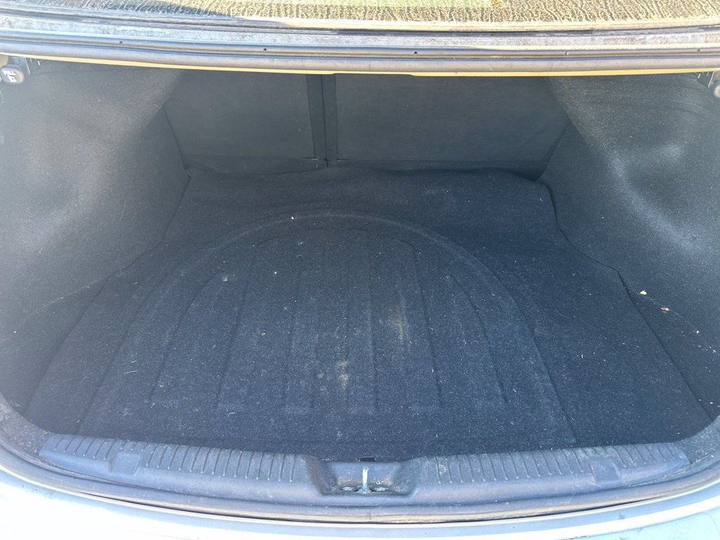 Used 2016 Hyundai Elantra SE w/ Option Group 02 FWD image 8