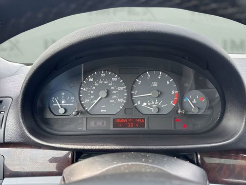 Used 2001 BMW 325Ci Coupe image 19