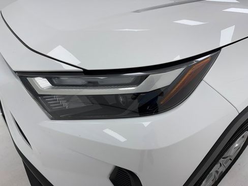 Used 2024 Toyota RAV4 XLE image 6