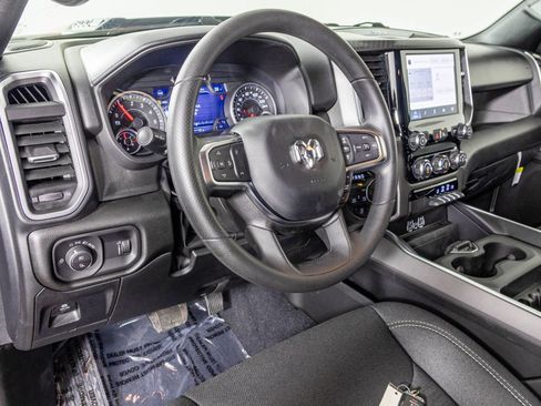 New 2026 RAM 1500 Express AWD/4WD image 3