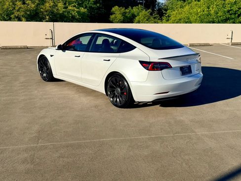 Used 2021 Tesla Model 3 Performance AWD/4WD image 10