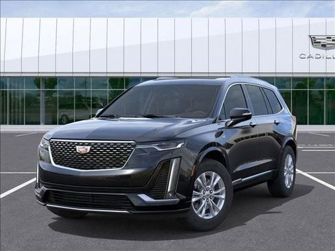 New 2025 Cadillac XT6 Luxury image 6