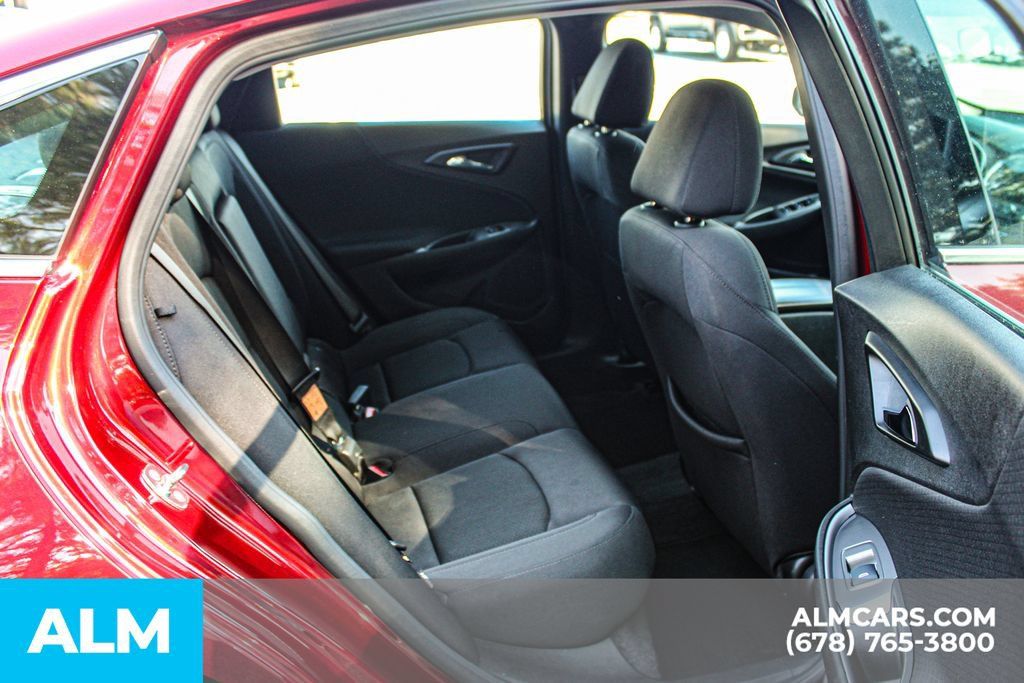 Used 2025 Chevrolet Malibu LT FWD image 18