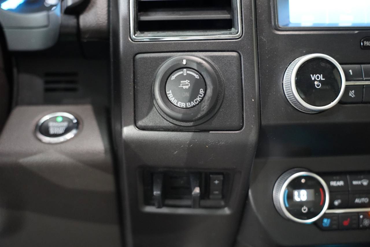 Used 2021 Ford Expedition Limited AWD/4WD image 22