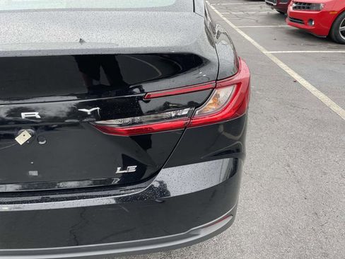 Used 2025 Toyota Camry LE image 18