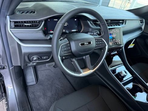 New 2026 Jeep Grand Cherokee Laredo X RWD image 13