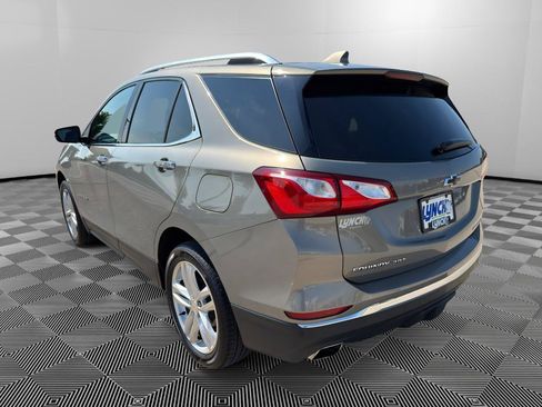 Used 2018 Chevrolet Equinox Premier AWD/4WD image 3