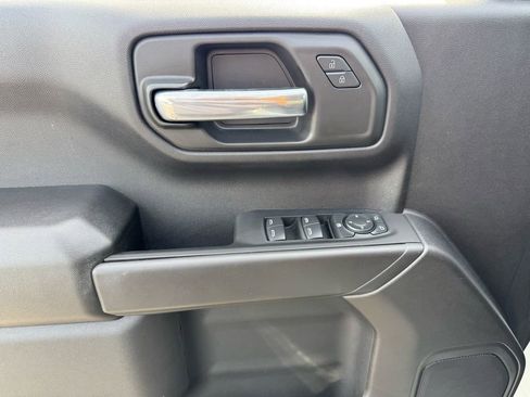 Used 2023 Chevrolet Silverado 1500 Custom Trail Boss image 10