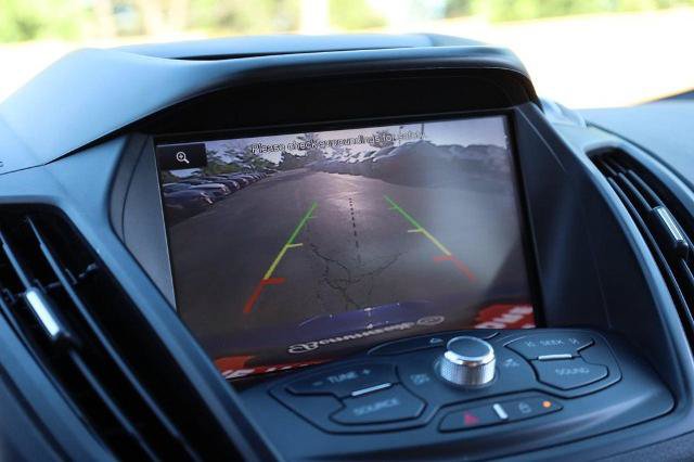 Used 2014 Ford Escape SE w/ Equipment Group 201A FWD image 12