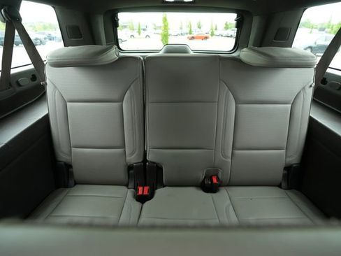 Used 2022 GMC Yukon XL SLT w/ SLT Premium Package AWD/4WD image 27