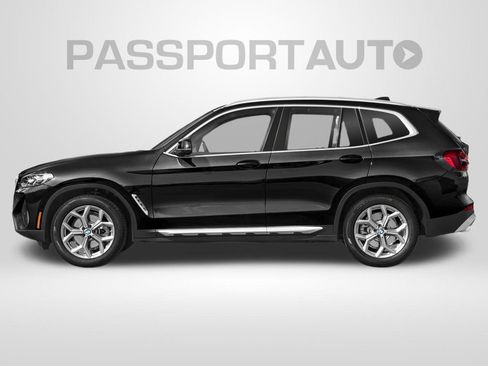 Used 2024 BMW X3 xDrive30i w/ Premium Package AWD/4WD image 3