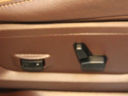 Used 2018 RAM 1500 Laramie Longhorn w/ Convenience Group image 10