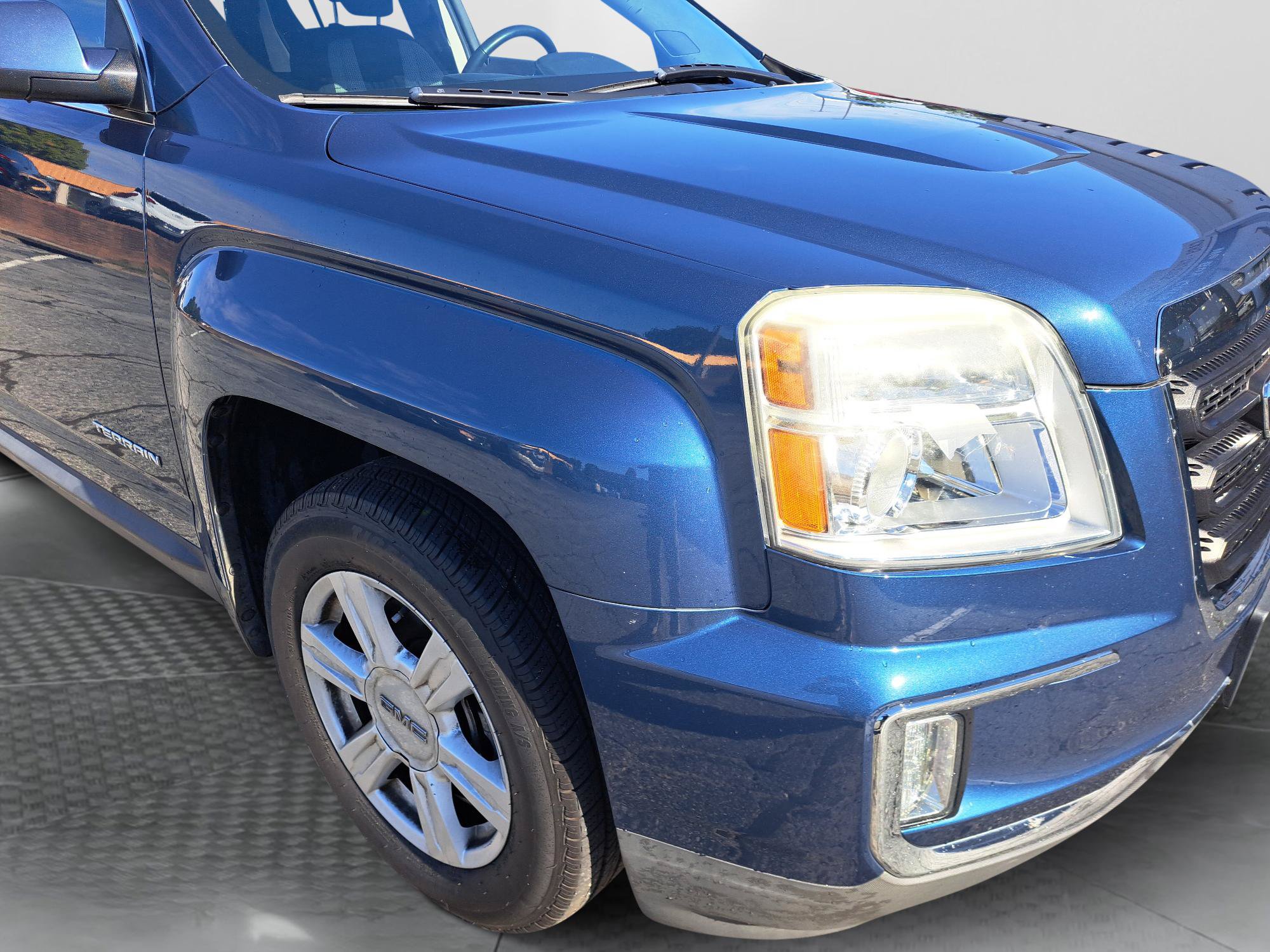 Used 2016 GMC Terrain SLE w/ Driver Alert Package I FWD image 15