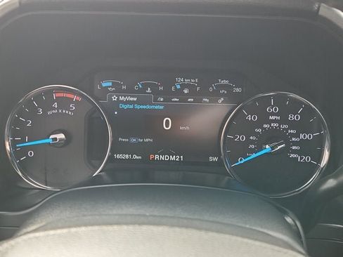 Used 2019 Ford F250 Platinum w/ Platinum Ultimate Package AWD/4WD image 17
