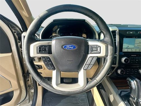 Used 2017 Ford F150 Lariat w/ Equipment Group 502A Luxury image 11