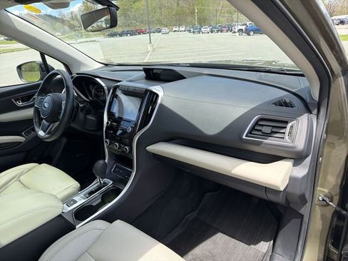 Used 2022 Subaru Ascent Limited w/ Technology Package AWD/4WD image 30