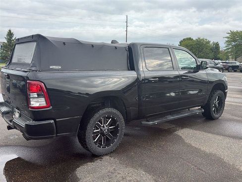 Used 2022 RAM 1500 Big Horn AWD/4WD image 6