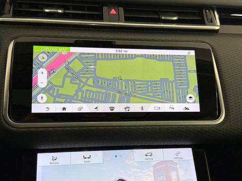 Used 2020 Land Rover Range Rover Velar S image 28