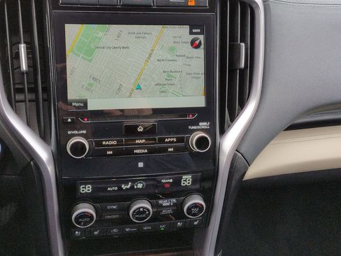 Used 2022 Subaru Ascent Touring image 29