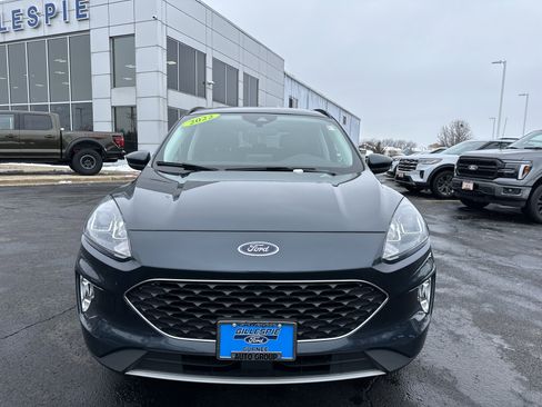 Used 2022 Ford Escape SEL w/ Technology Package image 9